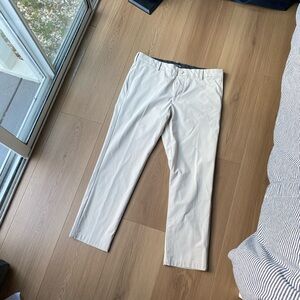 Dockers GO Men's Light Khaki Chinos, Size 36W x 30L